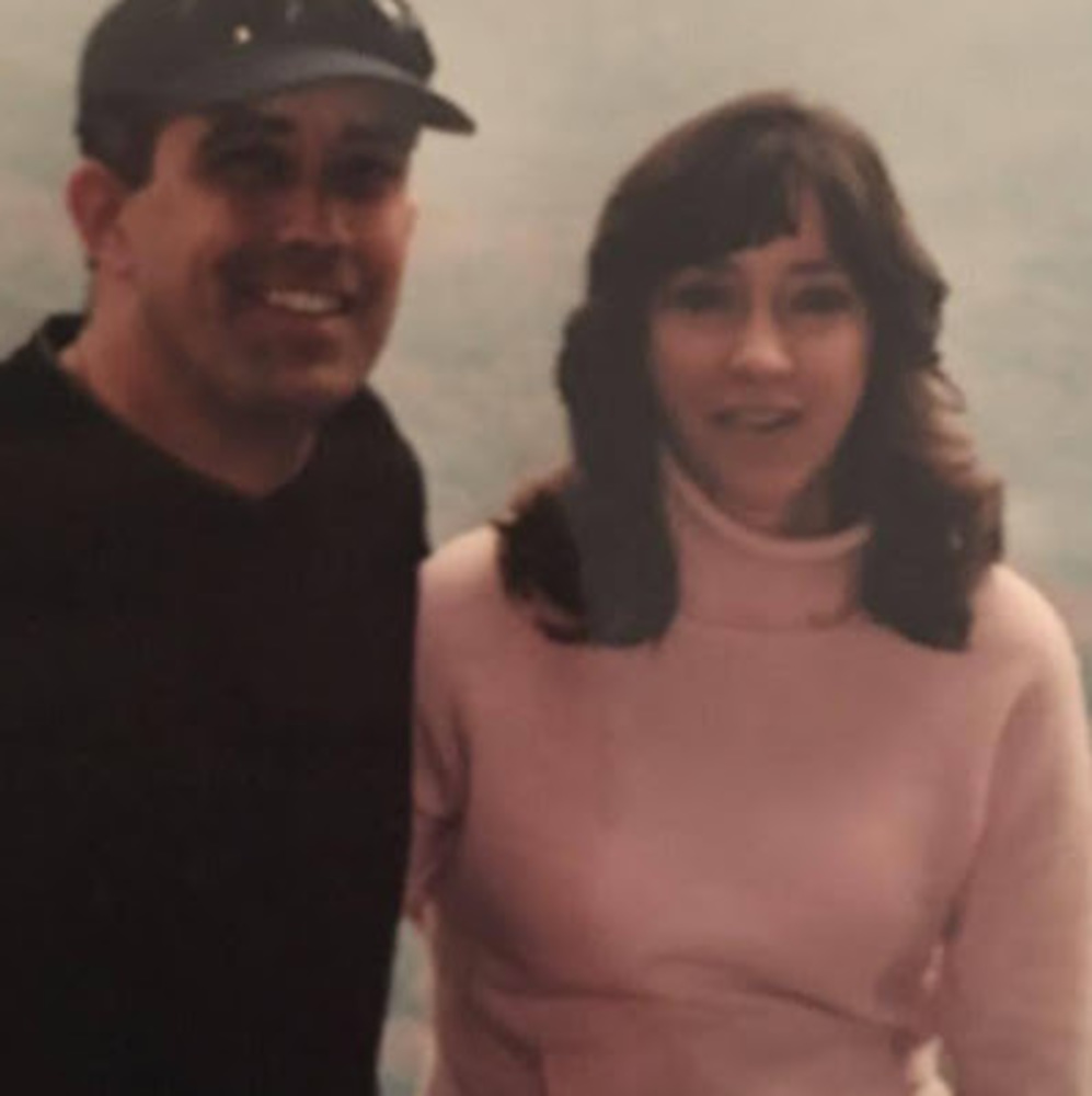 Meet your Posher, Leslie